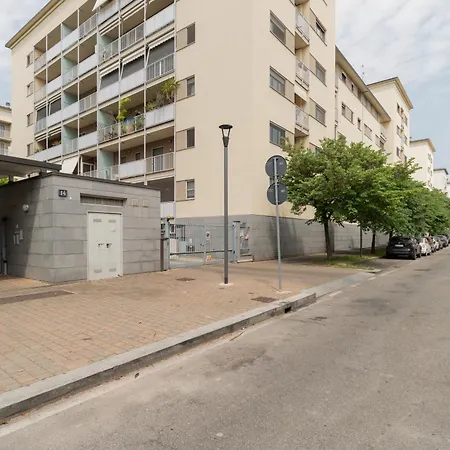 Appartamento Guesthost - Comfy Flat X4 Near Abbiategrasso Mm2